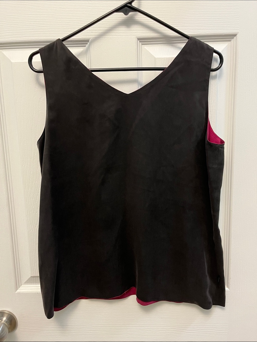 Reversible V-Neck Satin Camisole in pink and black - Picture 4 of 12